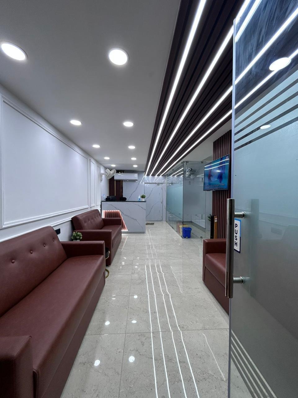 Relaxing clinic lounge
